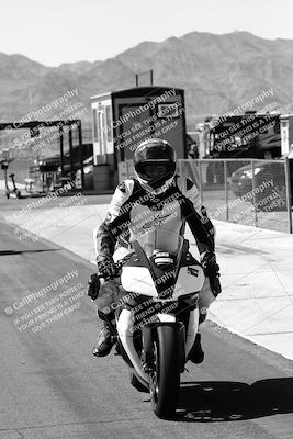 media/Mar-08-2025-TrackXperience (Sat) [[277b597a28]]/1-Around the Pits - Pre Grid/